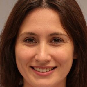 Χριστίνα Σταθοπούλου - Συγγραφέας